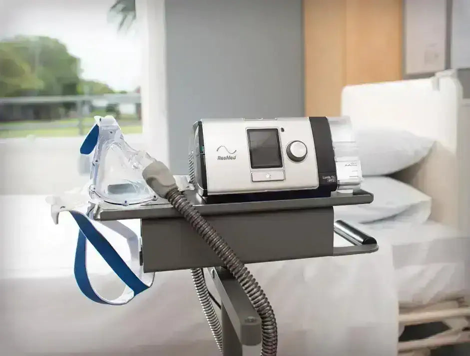 Personalized bilevel CPAP device – ResMed Lumis 150 VPAP ST with Climate Control and Intelligent Air